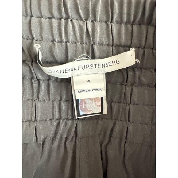 Diane Von Furstenberg Gray Silk Womens Pants Size 6 cropped - Picture 4 of 6